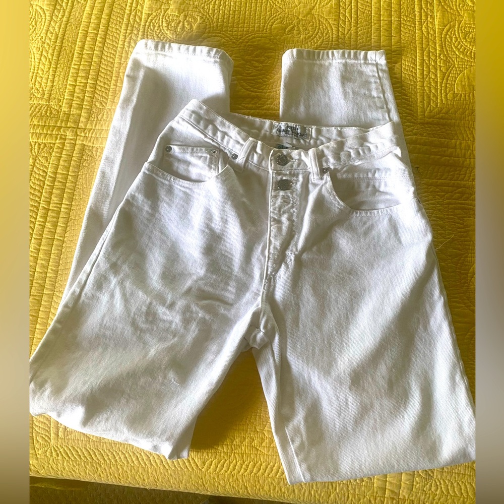 White Guess Jeans